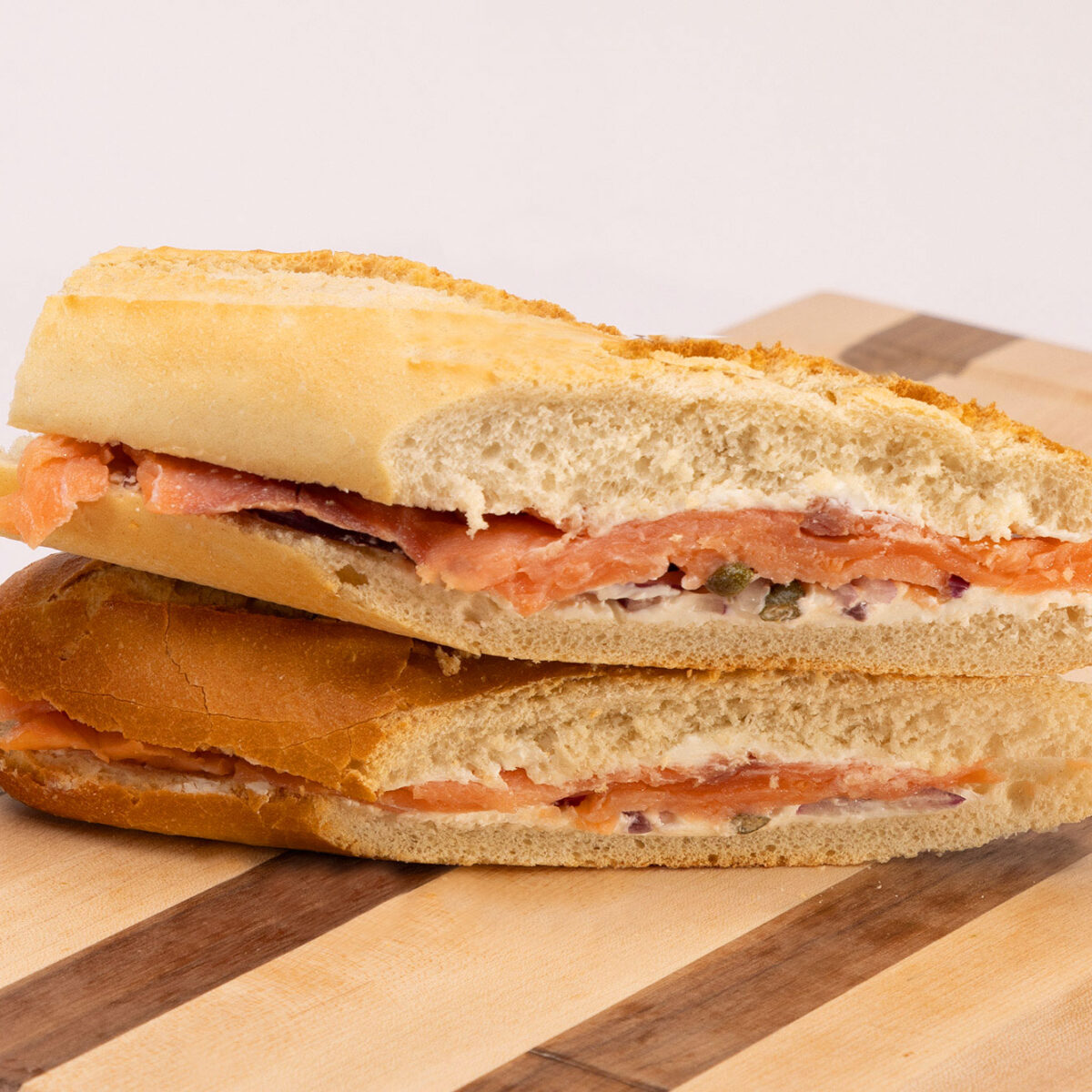 SALMON SANDWICH