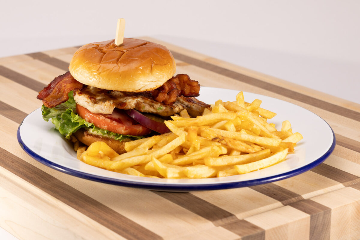GRILLED CHICKEN SANDWICH