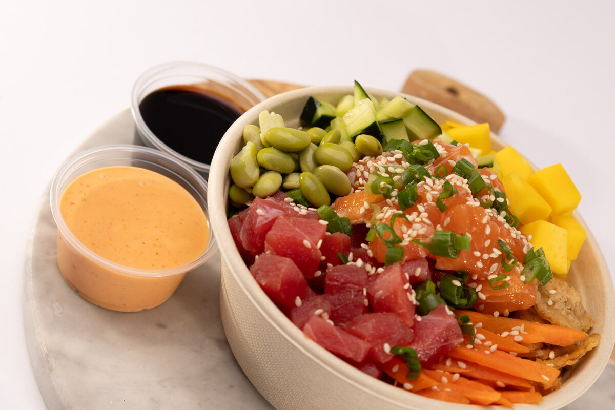 MAKE YOUR OWN POKÉ BOWL