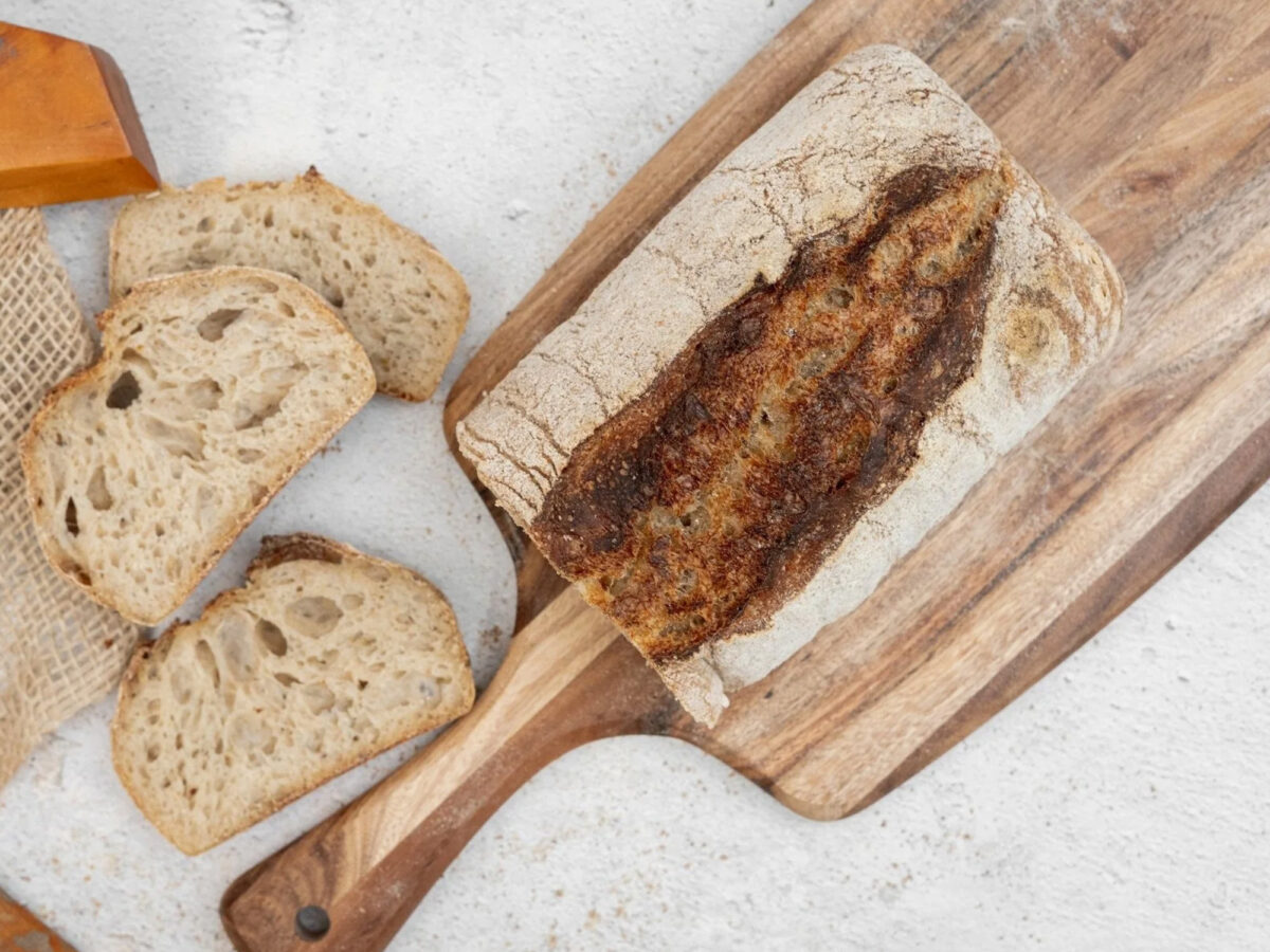 SOURDOUGH COUNTRY BREAD