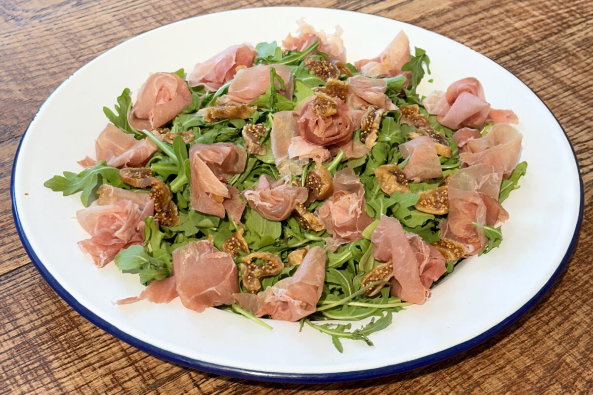ARUGULA, FIG & PROSCIUTTO SALAD