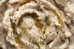 TRUFFLED MASHED POTATOES