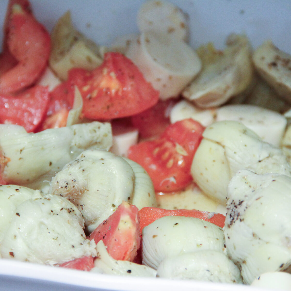 ARTICHOKE, TOMATO & HEARTS OF PALM